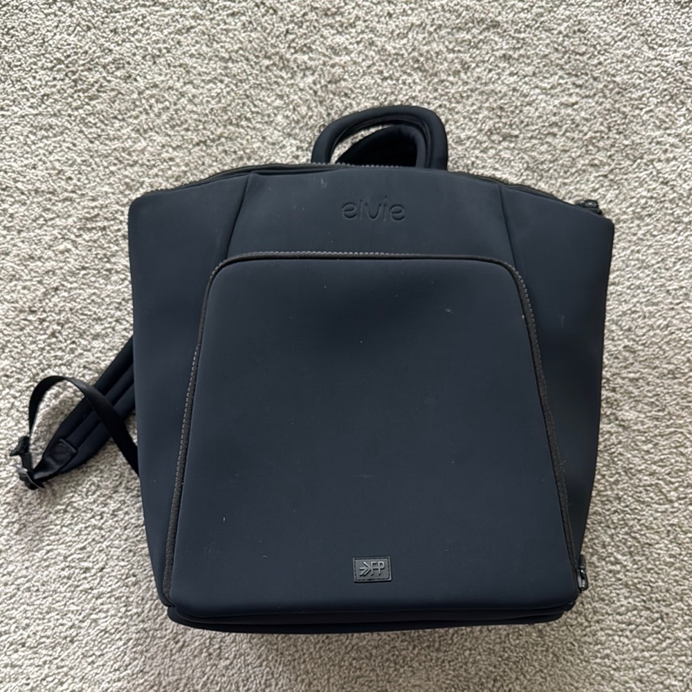 Freshly Picked/Elvie pump bag